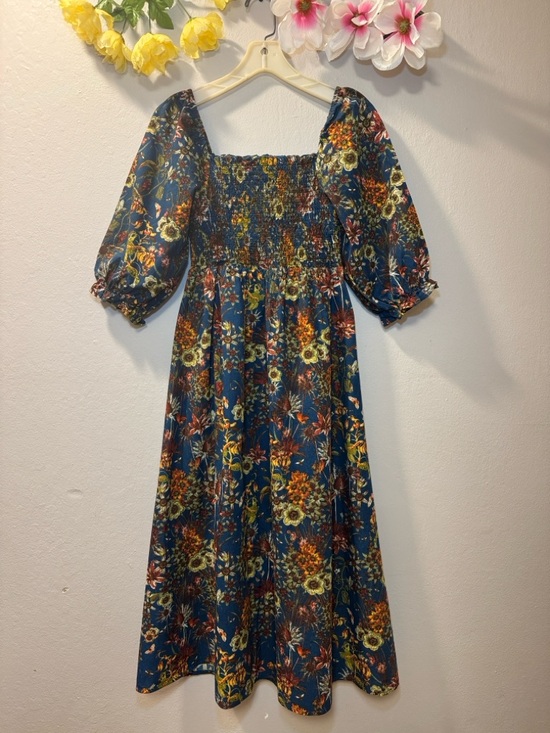 Dresses & Skirts - Girls Blue Floral Smocked Puff-Sleeve Dress